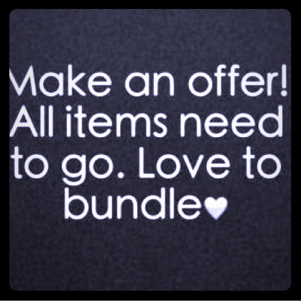🤗 make me an offer lets clear out my closet !!